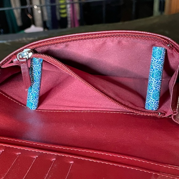 Authentic Chanel “Camellia” red quilted long bifold wallet - Picture 8 of 12